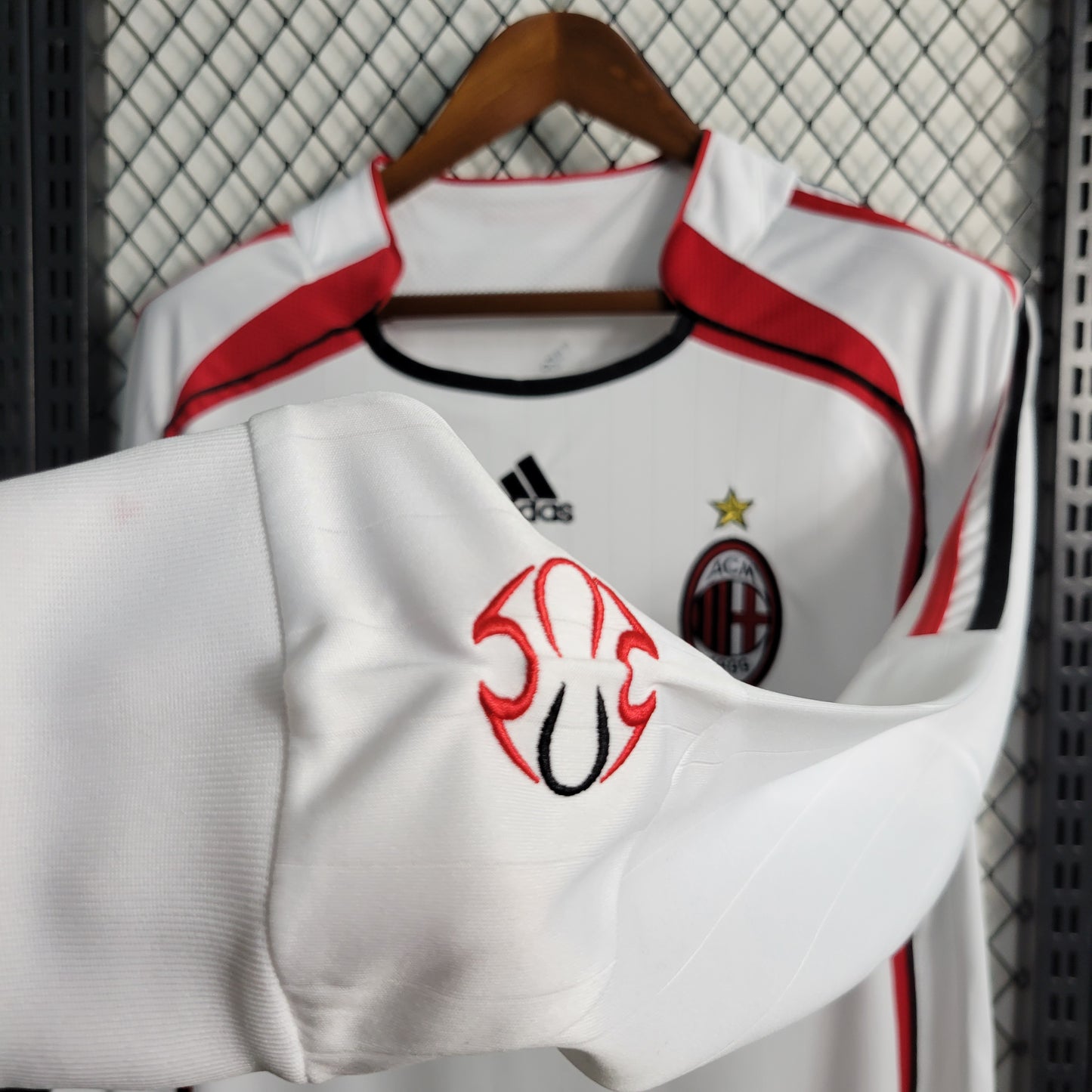 AC MILAN RETRO AWAY LONG SLEEVE 06/07