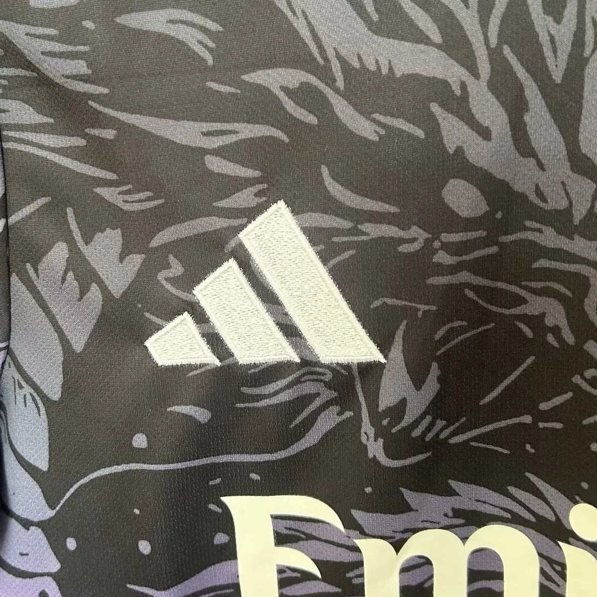 REAL MADRID "Obsidian Dragon" SPECIAL KIT