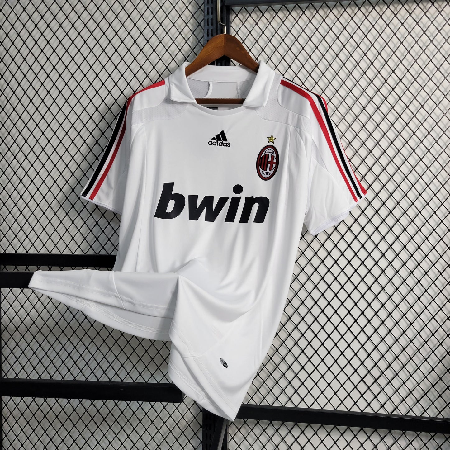 AC MILAN OUT 21/22
