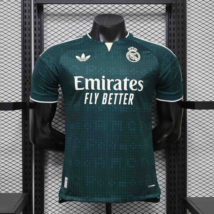 Real Madrid 2026/27 Away Player Version