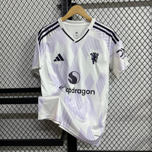 Manchester United 2025-2026 Third Kit