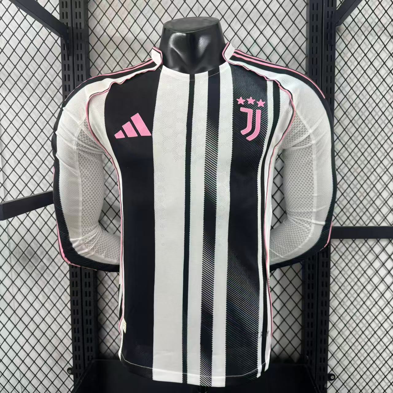 Juventus 2025-2026 Long Sleeve Home Kit