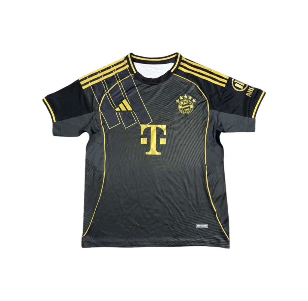 Bayern Munchen "Bavarian Legacy" Special Kit