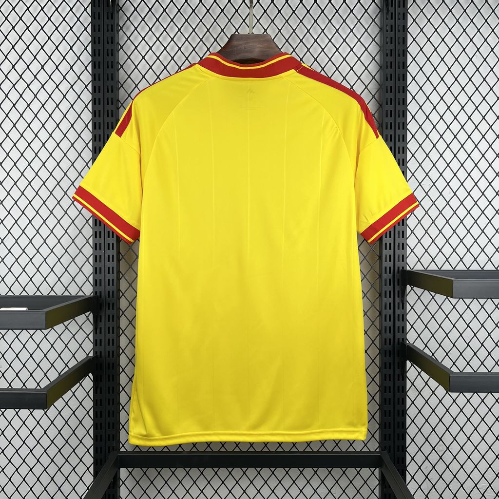 Lens 2026/27 Home Kit - back view